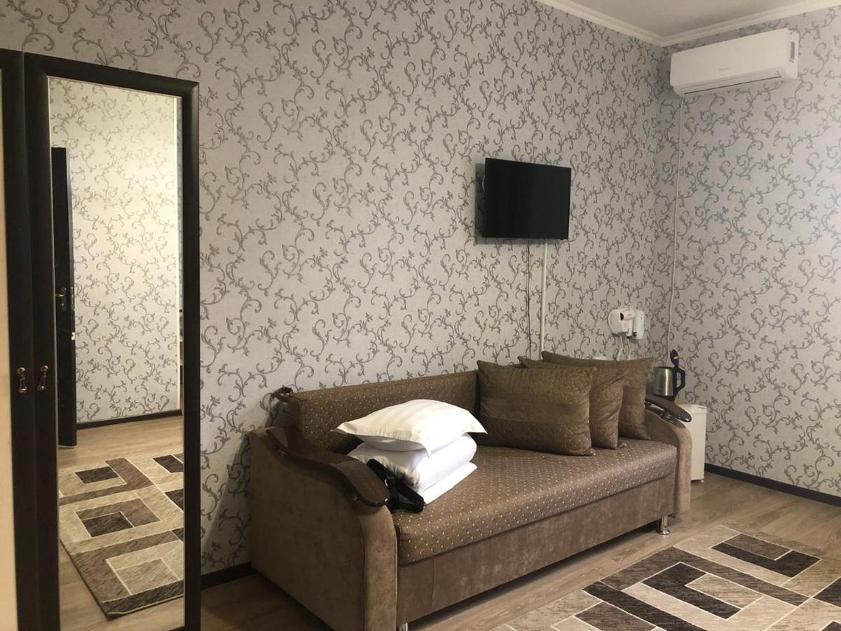 Hotel Keruen à Taraz Extérieur photo